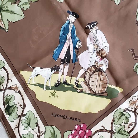 Vintage Hermes Scarf Paris 1700s Style - Picture 3 of 5